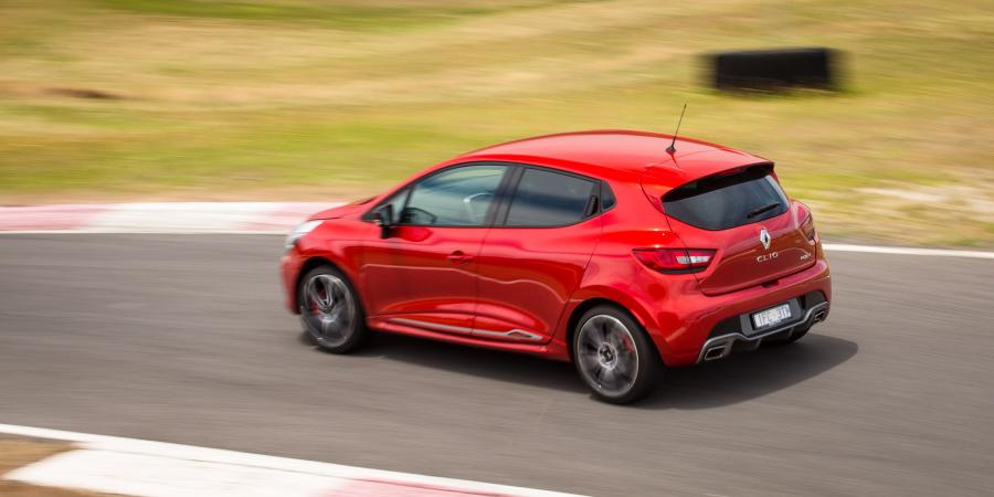  Renault Clio R.S. 220 Trophy 2016 года  (AU) (фото 15 из 30)
